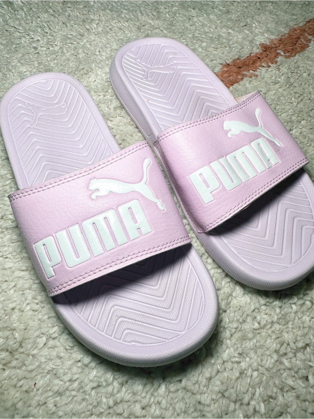 Puma Women's Slide Sandals in Pale Pink with White Logo 6.5 - Picture 5 of 9